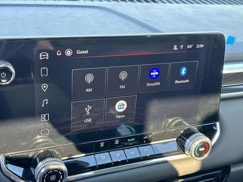 New 2026 GMC Canyon Elevation w/ LPO, Black Badging Package image 15