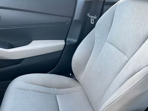 Used 2023 Honda Accord LX image 27