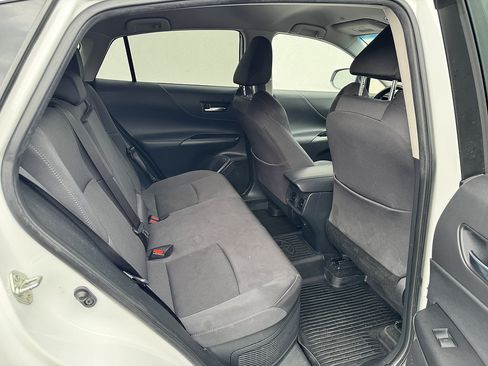 Certified 2023 Toyota Venza LE AWD/4WD image 11