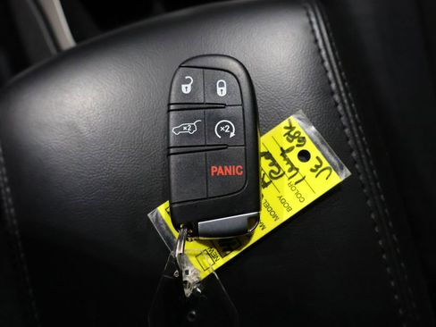 Certified 2020 Jeep Grand Cherokee Altitude AWD/4WD image 26