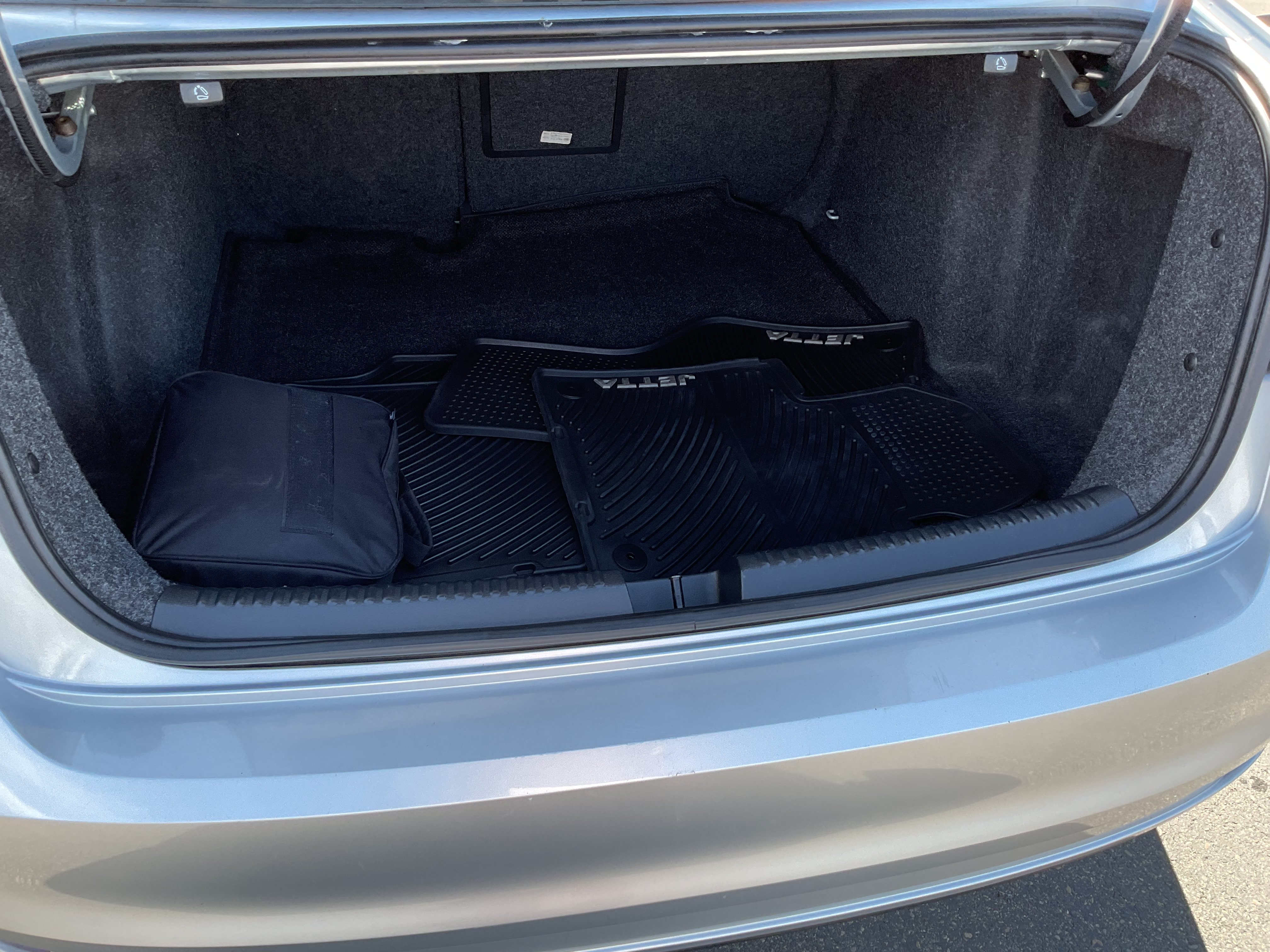 Used 2015 Volkswagen Jetta SE FWD image 20