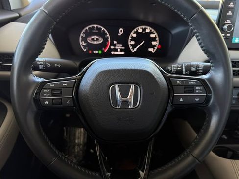 Certified 2024 Honda HR-V EX-L image 28