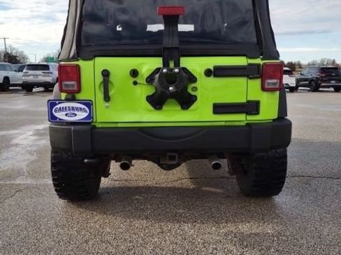 Used 2013 Jeep Wrangler Sport image 4