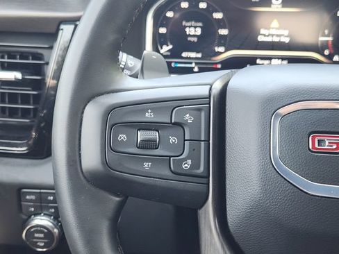Used 2024 GMC Sierra 1500 AT4 w/ Technology Package AWD/4WD image 29