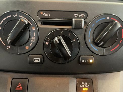 Used 2021 Nissan NV200 SV w/ Sliding Door Glass Package FWD image 14