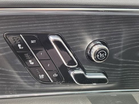 New 2026 Cadillac Lyriq Signature Sport image 14