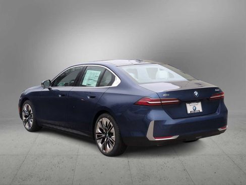 New 2026 BMW 540i xDrive image 6