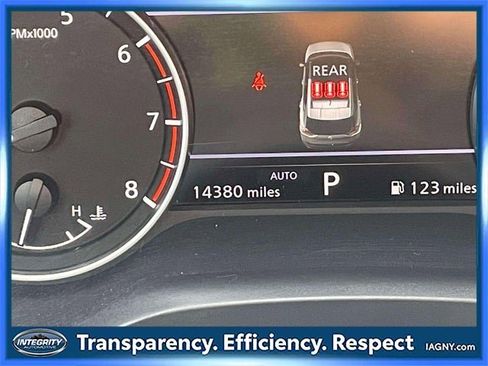 Certified 2023 Nissan Rogue SV image 26