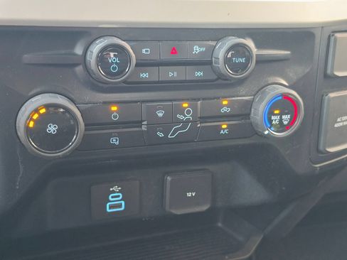 Used 2025 Ford F450 XLT w/ 360-Degree Camera Package AWD/4WD image 17
