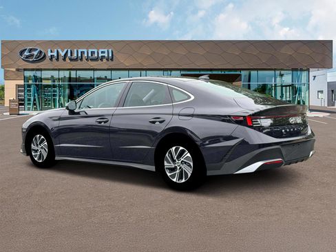 New 2026 Hyundai Sonata Blue FWD image 4