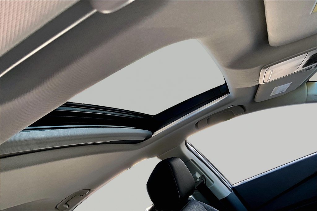 Used 2025 Honda Accord SE image 21