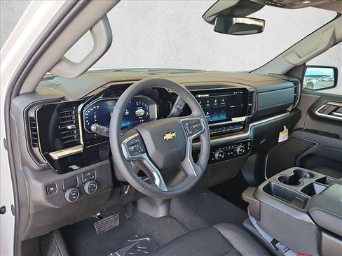 New 2026 Chevrolet Silverado 1500 LT RWD image 3
