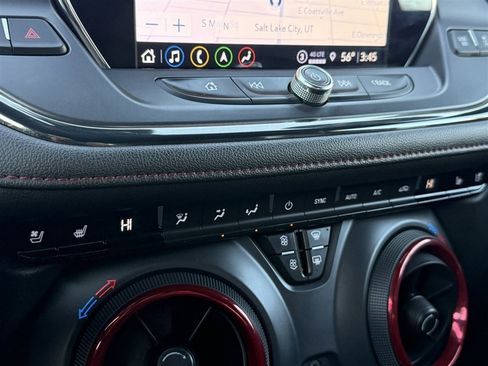 Used 2021 Chevrolet Blazer RS w/ Enhanced Convenience Package image 47