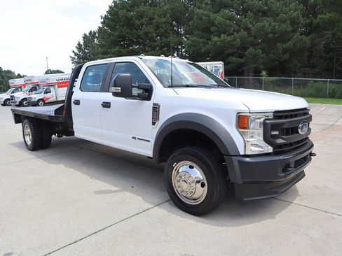 Used 2022 Ford F550 4x4 Crew Cab Super Duty w/ Power Equipment Group image 7