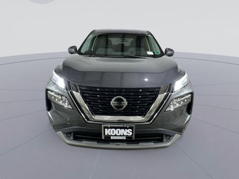 Used 2021 Nissan Rogue SV image 11