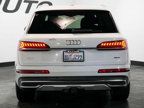 Used 2021 Audi Q7 2.0T Premium w/ Convenience Package AWD/4WD image 5