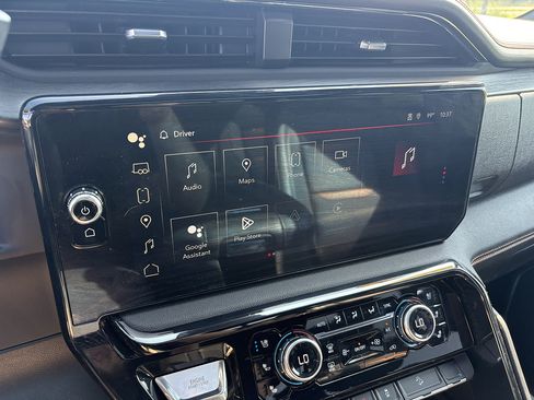 Used 2024 GMC Sierra 2500 AT4 w/ AT4 Preferred Package AWD/4WD image 35