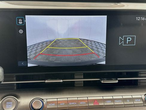 Used 2025 Hyundai Kona SEL AWD/4WD image 22