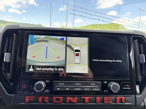 Used 2025 Nissan Frontier PRO-4X w/ Pro Premium Package AWD/4WD image 27