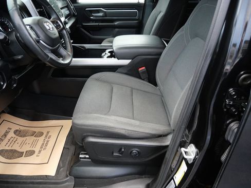 Used 2019 RAM 1500 Big Horn image 10