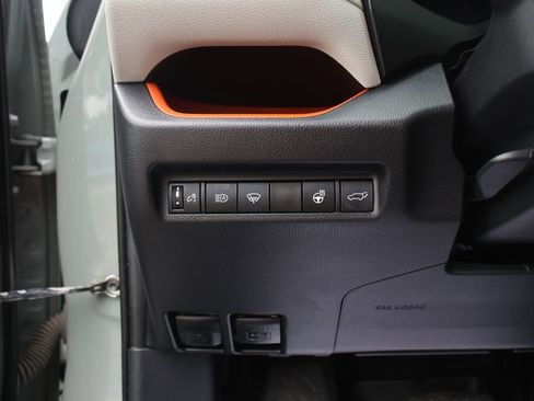 Used 2019 Toyota RAV4 Adventure w/ Cold Weather Package AWD/4WD image 32
