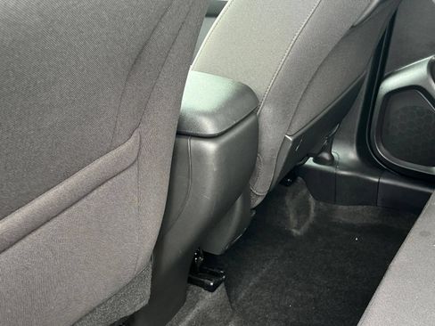 Used 2025 Chevrolet TrailBlazer LT FWD image 23