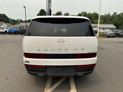 Used 2026 Hyundai Santa Fe SE AWD/4WD image 4