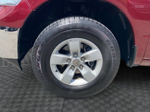 Used 2024 RAM 1500 Classic SLT AWD/4WD image 32