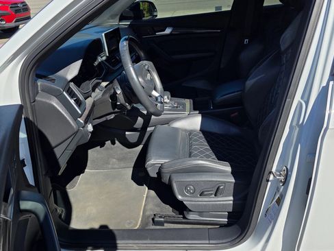 Used 2019 Audi SQ5 Premium Plus w/ Premium Plus Package AWD/4WD image 10