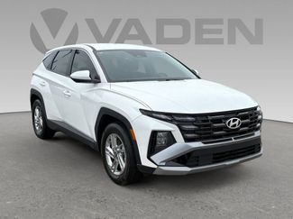 Used 2025 Hyundai Tucson SE FWD video 1