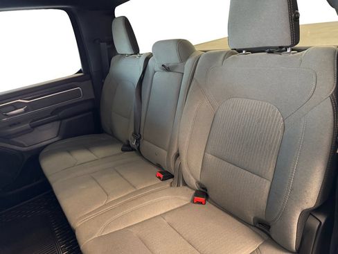 Used 2022 RAM 1500 Big Horn AWD/4WD image 16