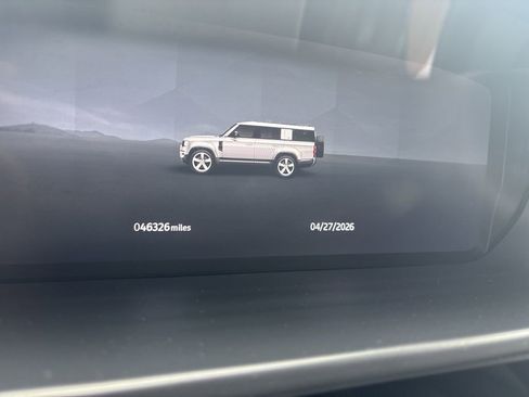 Used 2023 Land Rover Defender 130 First Edition AWD/4WD image 8