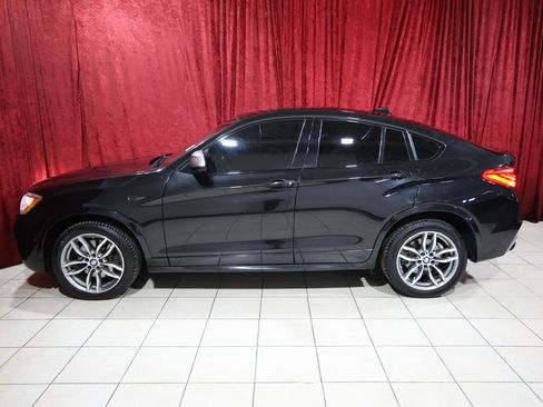 Used 2018 BMW X4 M40i image 4