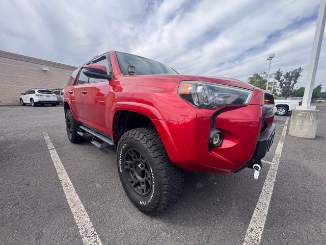 Used 2016 Toyota 4Runner SR5 Premium AWD/4WD image 6