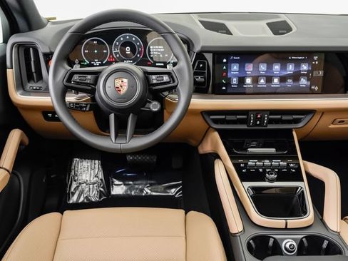 New 2026 Porsche Cayenne AWD/4WD image 17
