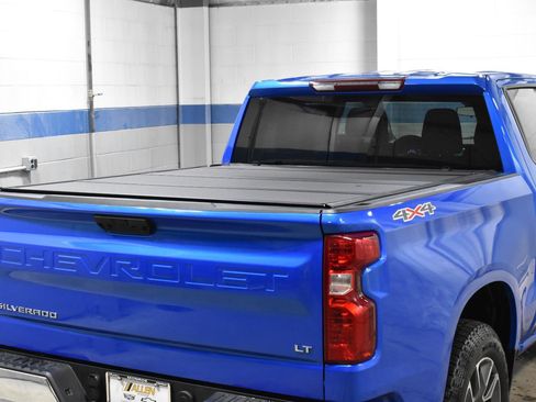 Used 2025 Chevrolet Silverado 1500 LT image 29
