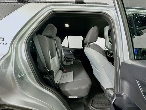 Certified 2025 Toyota 4Runner TRD Off-Road image 27