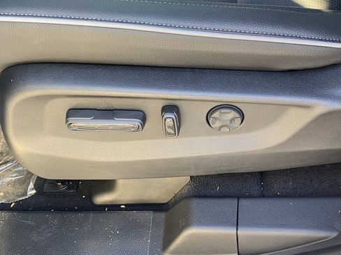 New 2026 Honda Odyssey Elite image 14