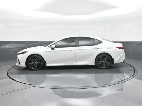 Certified 2025 Toyota Camry XSE FWD image 4