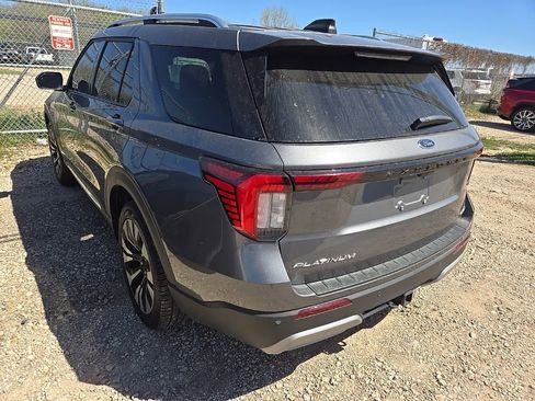 Used 2025 Ford Explorer Platinum w/ LUX Leather Package image 3