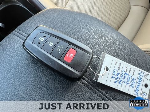 Used 2020 Toyota RAV4 Limited image 76