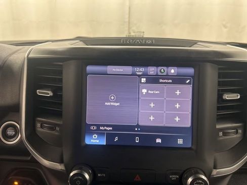 Used 2024 RAM 2500 Big Horn image 14