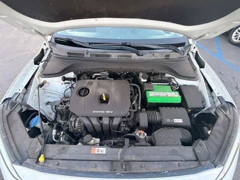 Used 2021 Hyundai Kona SE FWD image 12