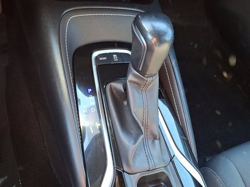 Used 2022 Toyota Corolla SE image 14