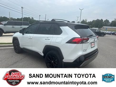 Used 2024 Toyota RAV4 XSE AWD/4WD image 5