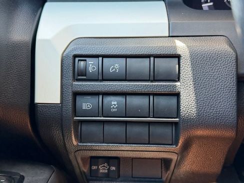 Used 2024 Toyota Tacoma TRD Off-Road AWD/4WD image 25