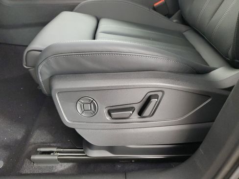 New 2026 Audi Q5 Premium Plus image 25