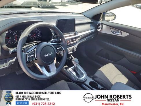 Used 2023 Kia Forte LXS image 5