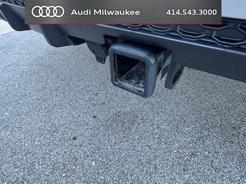 Used 2024 Audi SQ8 Prestige AWD/4WD image 4