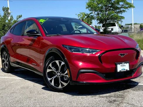 Used 2021 Ford Mustang Mach-E Premium RWD image 32